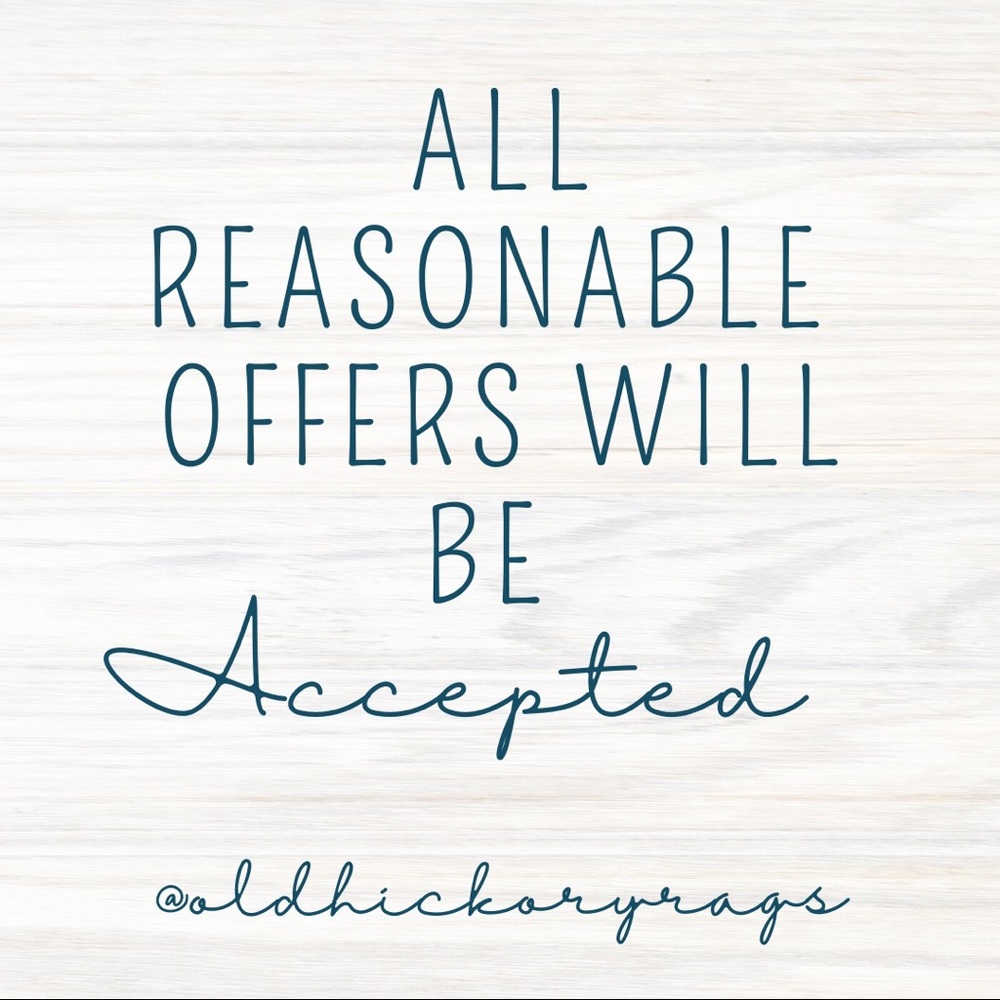 Bundle 3+ Items for FREE Shipping ♥️